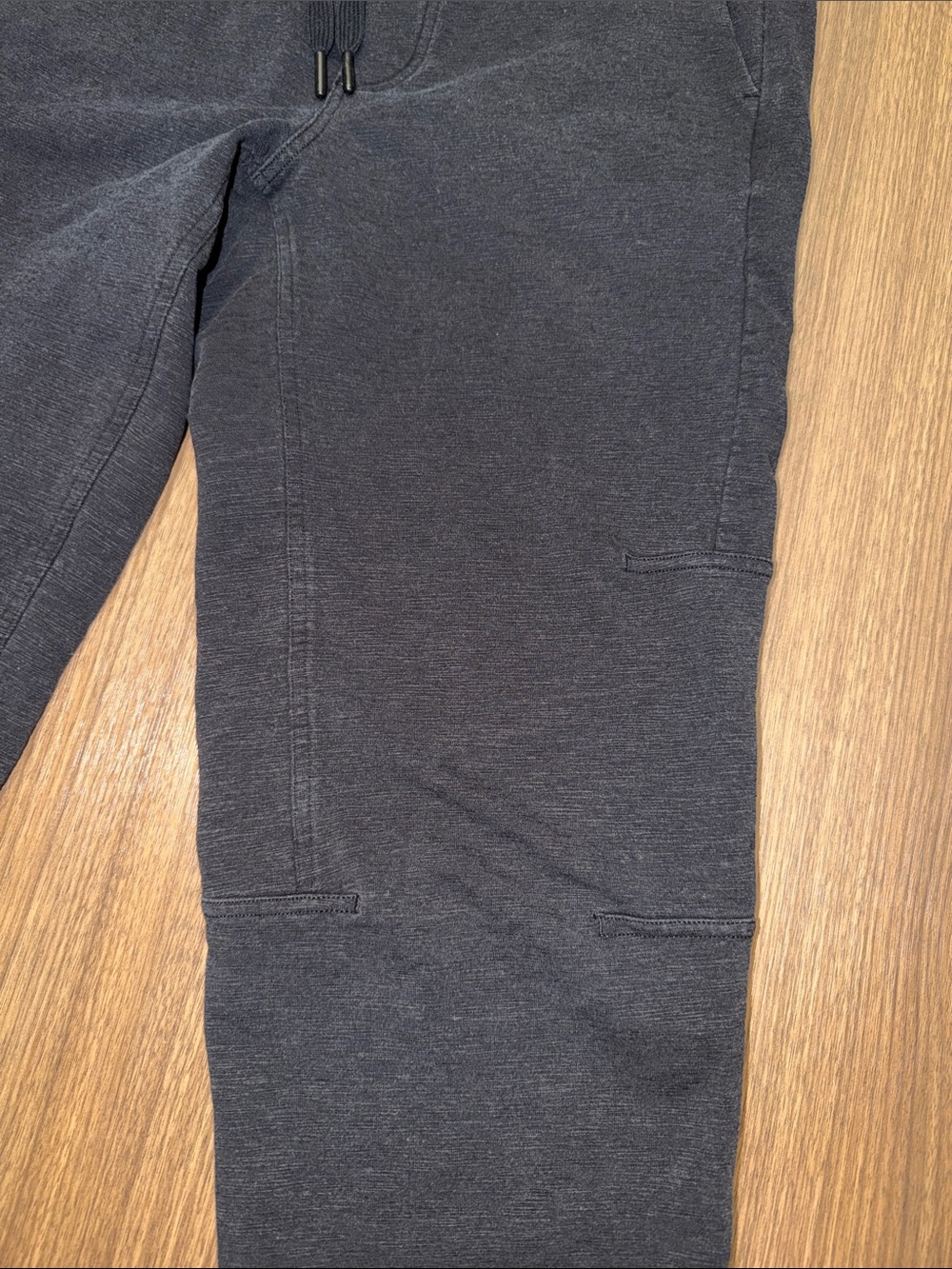 lululemon athletica Men's Black Slim Jogger Sweatpants - Picture 5 of 9